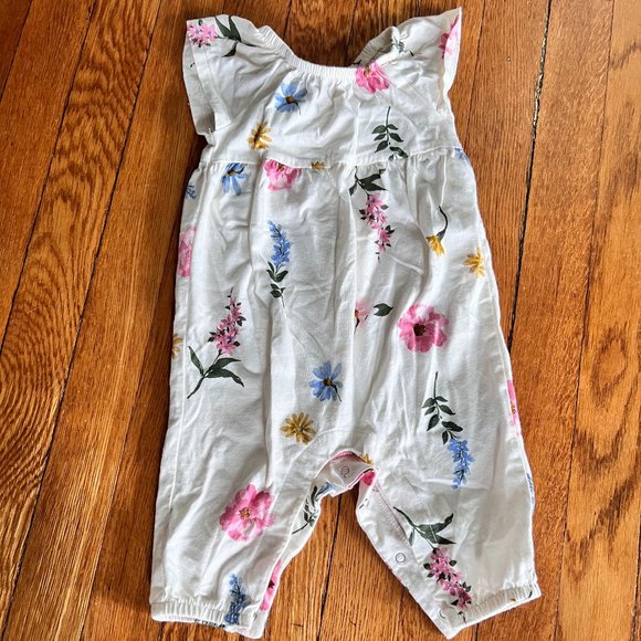 Old Navy floral romper - 3-6 months, NWOT - Picture 1 of 3